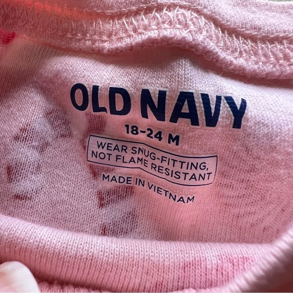Old Navy Pink Candy Cane Pajama Sets Size 18-24 months